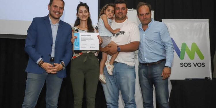 Maggiotti entregó viviendas, Créditos Casa Propia y Lotes con Servicios en Córdoba