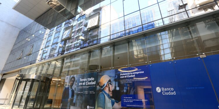 Conversatorio para adultos mayores: Psicología y ciberseguridad