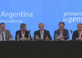 En medio de la interna con el kirchnerismo, Alberto Fernández recibió el fuerte respaldo de un gobernador