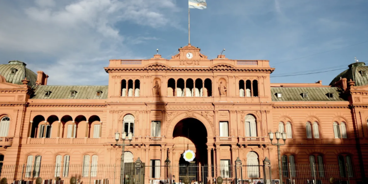 El Gobierno decretó asueto los días 23 y 30 de diciembre para los empleados estatales