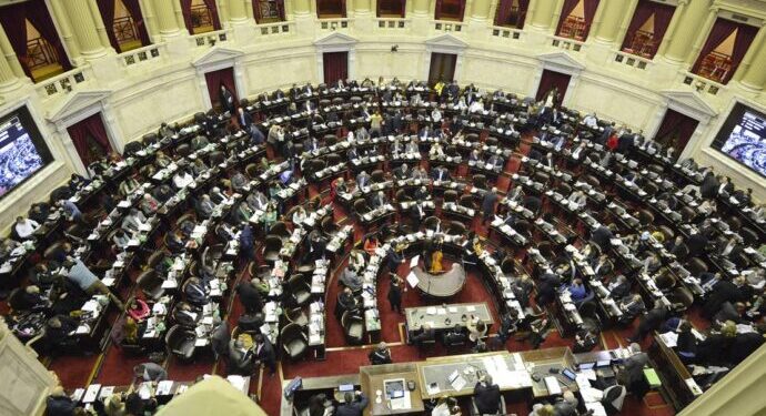 Expectativa en Diputados por la posible convocatoria a sesiones extraordinarias