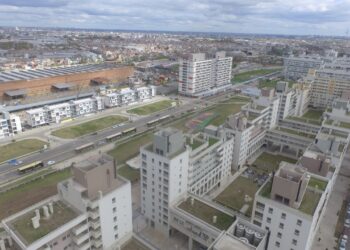 Maggiotti entregó viviendas en Estación Buenos Aires