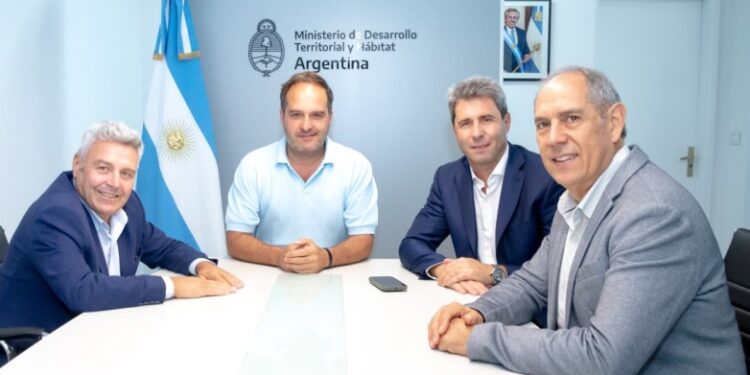 Maggiotti y Uñac evaluaron el avance de las obras de vivienda en San Juan