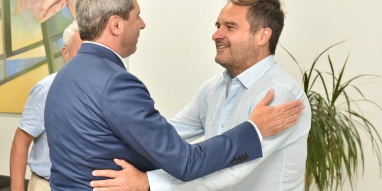 Maggiotti se reunió con Uñac para aprobar la construcción de más viviendas en San Juan