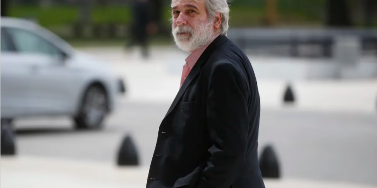 La Oficina Anticorrupción lleva un mes vacante y el Gobierno no tiene candidatos para encabezarla