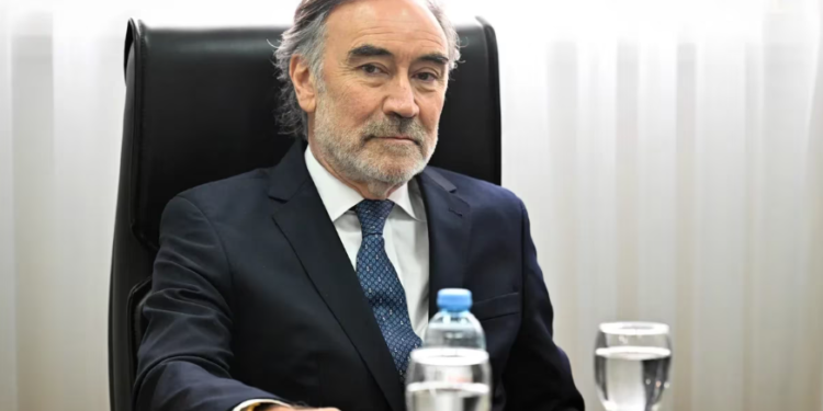 Un camarista federal demandó al Presidente y le reclama un resarcimiento de $40 millones