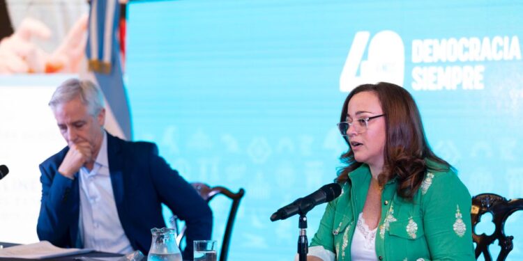 Cecilia Moreau pidió “construir acuerdos básicos para mejorar la calidad de vida de los argentinos y argentinas”