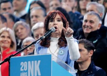 Ruta del dinero K: la UIF y la AFIP se sumaron al fiscal Marijuan y Cristina Kirchner quedó a un paso del sobreseimiento