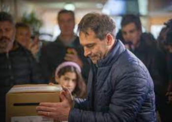 Elecciones en Chubut: el candidato peronista reconoció la derrota y felicitó al gobernador electo