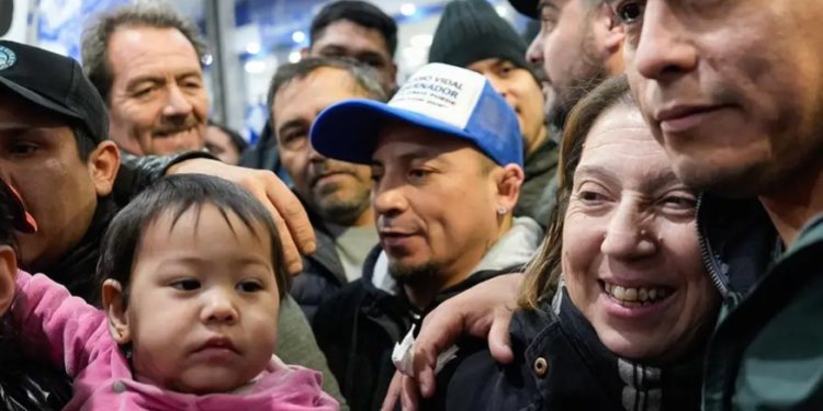 El kirchnerismo tardó horas en aceptar la doble derrota en su bastión: qué dijo Vidal y cuáles fueron las claves de la elección