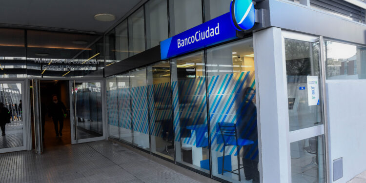 NUEVA SUCURSAL DEL BANCO CIUDAD EN EL BARRIO MUGICA DE RETIRO
