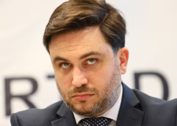 Ramiro Marra criticó la renuncia voluntaria de subsidios al transporte promovida por el Gobierno: “Es un acto de populismo barato, es patético”