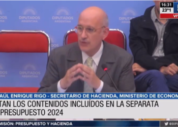 Funcionarios expusieron sobre Separata del presupuesto 2024