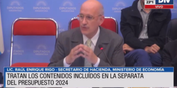 Funcionarios expusieron sobre Separata del presupuesto 2024