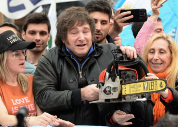 Las ideas presidenciales de Javier Milei: eliminar la obra pública, vender las empresas estatales y cárceles privadas