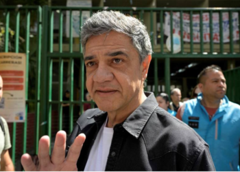 Sin mayoría en la Legislatura, Jorge Macri redefine sus alianzas: negociaciones para el quorum y la presión de su primo