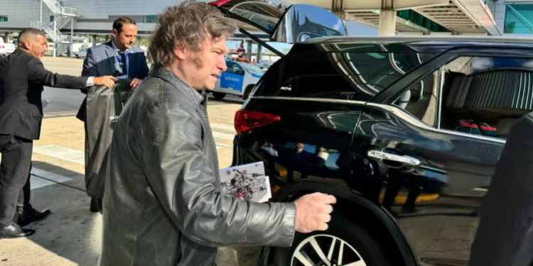 El Gobierno envió la nueva versión de la ley ómnibus: propone indexar las jubilaciones a partir de abril y no cede con las retenciones