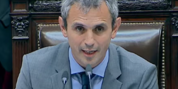 Martín Menem se quejó de las demandas del kirchnerismo, pero admitió que se aceptan “sugerencias” para aprobar la Ley Ómnibus