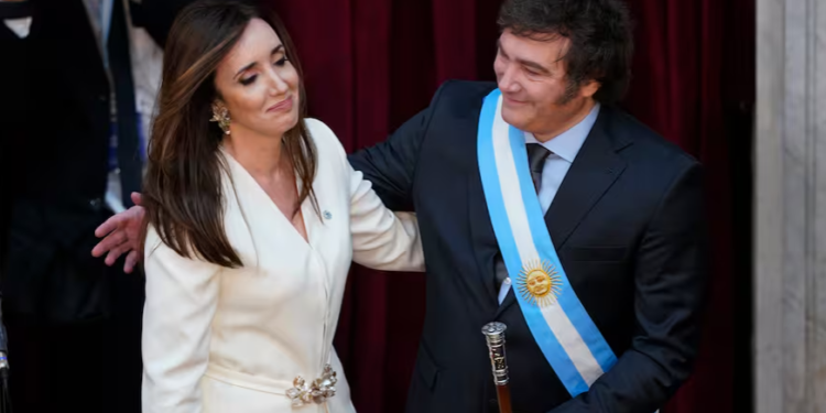 Javier Milei negó una pelea con Victoria Villarruel y criticó el impuestazo y la política de seguridad de Kicillof