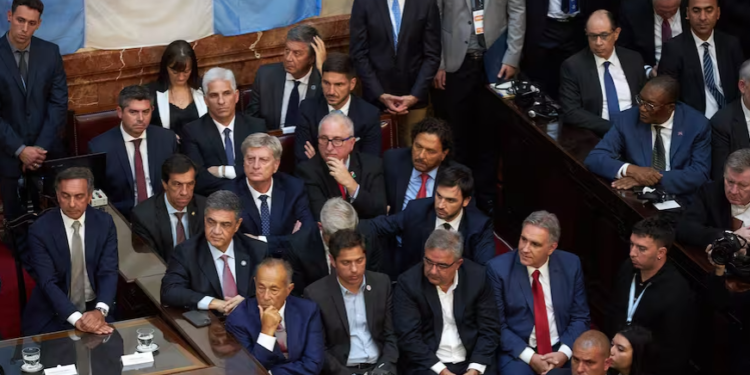 La caída de la coparticipación fue de 20,4% real interanual en febrero, la peor en 45 meses, y se agravaría