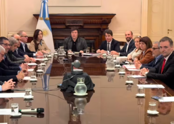 En el Poder Ejecutivo hay descalabro con los sueldos y el Gobierno busca corregirlo con un “paquete anticasta”