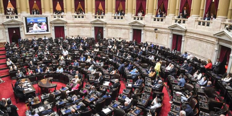 El Gobierno convocará a sesiones extraordinarias