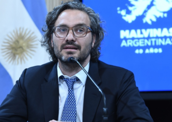 Santiago Cafiero elogió el movimiento lanzado Axel por Kicillof y lo diferenció de Cristina Kirchner