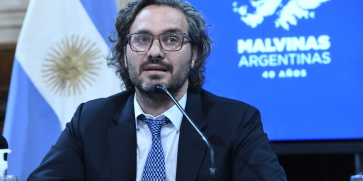 Santiago Cafiero elogió el movimiento lanzado Axel por Kicillof y lo diferenció de Cristina Kirchner