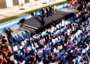 Kicillof: «En la provincia seguimos invirtiendo en la educación pública»