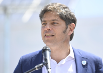 Kicillof: «Una de las mejores inversiones que un gobierno puede hacer es en educación»