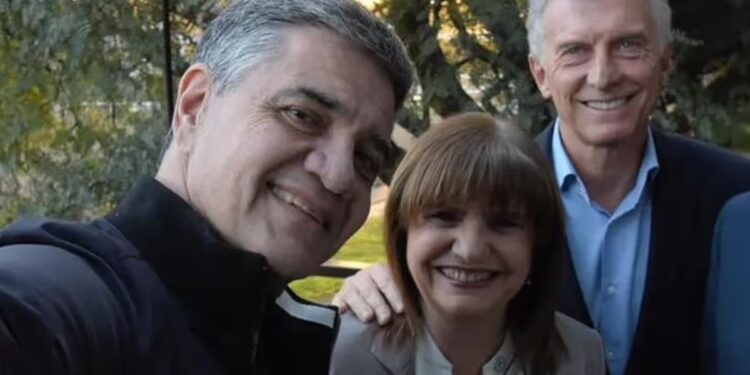Crece la tensión entre Patricia Bullrich y Mauricio y Jorge Macri