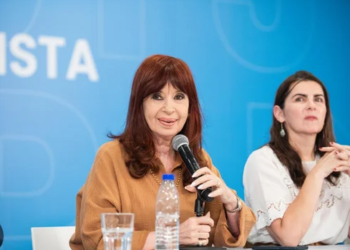 Cristina Kirchner ordenó retirar el proyecto de elecciones concurrentes en la provincia de Buenos Aires