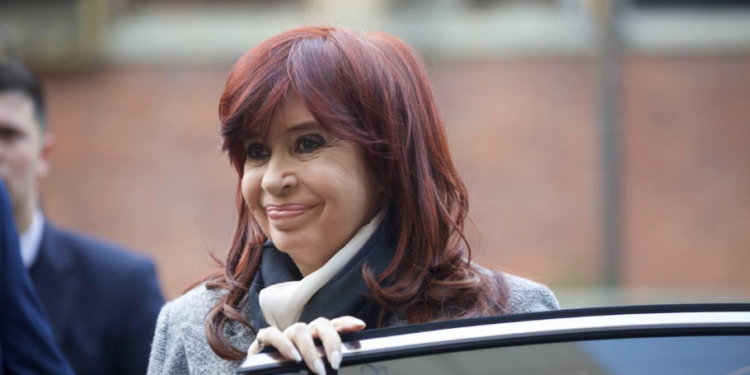 Cristina Kirchner cuestiona a Kristalina Georgieva sobre el «cambio» económico y las políticas del FMI