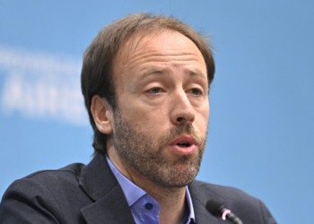 Pablo López: «El proyecto de Financiamiento Fiscal es para poder cumplir con las necesidades de los bonaerenses»