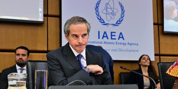 La agencia nuclear de la ONU dice que uno de los ataques israelíes impactó directamente la planta iraní de enriquecimiento de uranio de Natanz