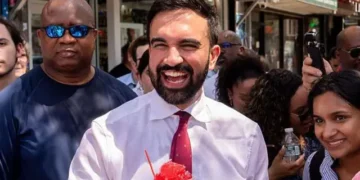 Internas demócratas para alcalde de Nueva York en manos de un izquierdista musulmán