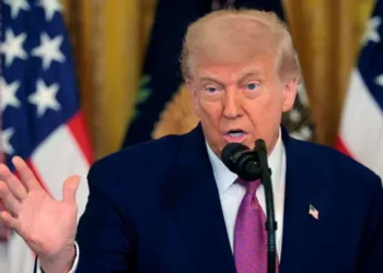 Trump se plantea atacar Irán en busca de una “rendición incondicional”