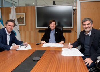 Científicos argentinos firmaron un convenio para innovar en la industria alimenticia