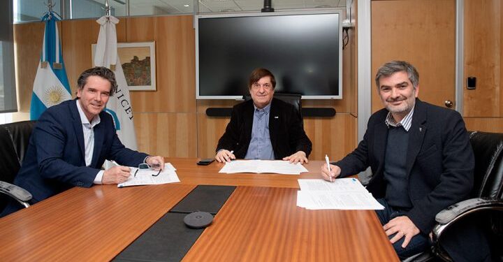 Científicos argentinos firmaron un convenio para innovar en la industria alimenticia