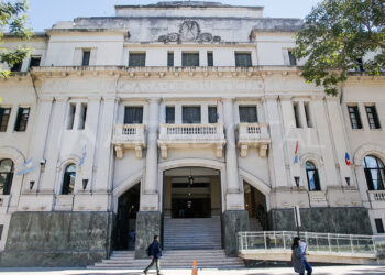 Tratan este jueves 80 pliegos para cargos en la Justicia de Santa Fe