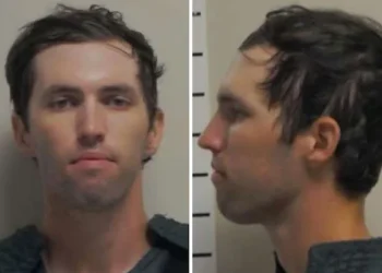 El sospechoso del asesinato de Charlie Kirk es un vecino de Utah de 22 años llamado Tyler Robinson