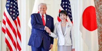 Japón y Estados Unidos firman una “nueva era dorada” en su alianza y un acuerdo de cooperación sobre tierras raras