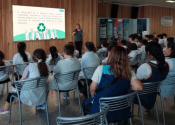 Mastellone Hnos. acerca la educación ambiental a estudiantes con sus Eco Talleres sobre reciclado y reutilización