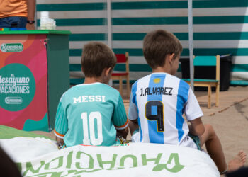 Mastellone Hnos. vuelve a la Costa Atlántica con su campaña “El Desayuno no se Toma Vacaciones”