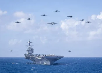 El portaviones más grande del mundo, de EE.UU., entra en el Mediterráneo en medio de tensiones con Irán