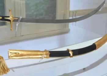 Renunció la directora del Museo Histórico Nacional tras confirmarse el traslado del sable corvo de San Martín