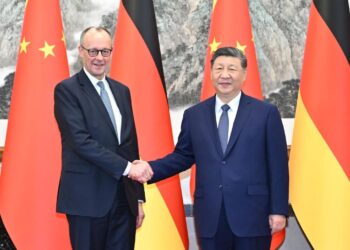Xi Jinping y el canciller alemán Friedrich Merz se reunieron en Beijing