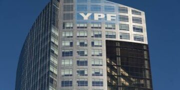 La Justicia de Estados Unidos suspendió de forma temporal todos los procesos judiciales relacionados con el caso YPF