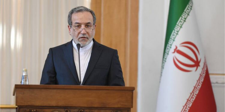 Canciller iraní: “volver a negociar con EE.UU. no está sobre la mesa”