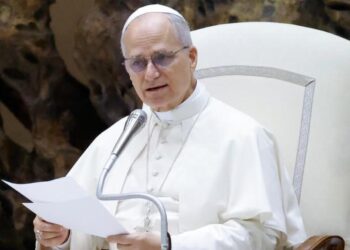 El Papa firma su primera encíclica, un alegato por la dignidad humana ante la Inteligencia Artificial